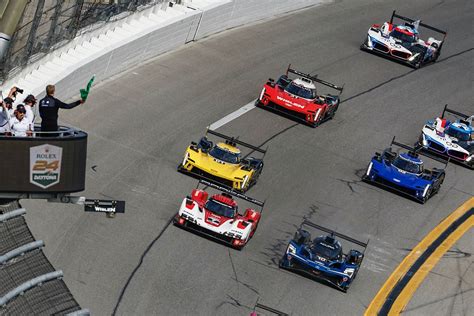 how many cars race in the rolex 24|Meet the Full Field for the 2024 Rolex 24 At Daytona .